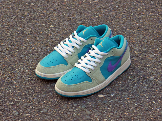 AIR JORDAN 1 LOW SE “PISTACHIO FROST”01