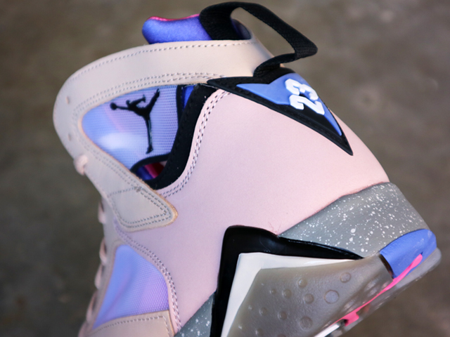 AIR JORDAN 7 RETRO SE “SHIMMER/BLACK-SAPPHIRE”01