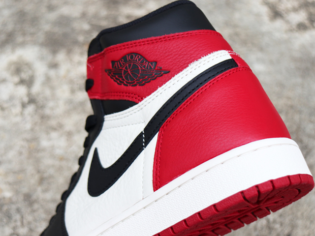 AIR JORDAN 1 RETRO HIGH OG “BRED TOE 2018”01