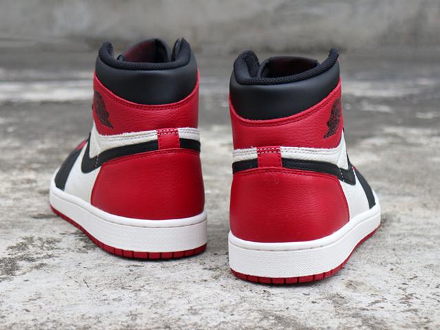 AIR JORDAN 1 RETRO HIGH OG “BRED TOE 2018”01