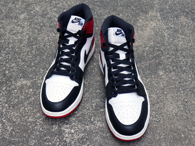 AIR JORDAN 1 RETRO HIGH OG “BLACK TOE 2013”01