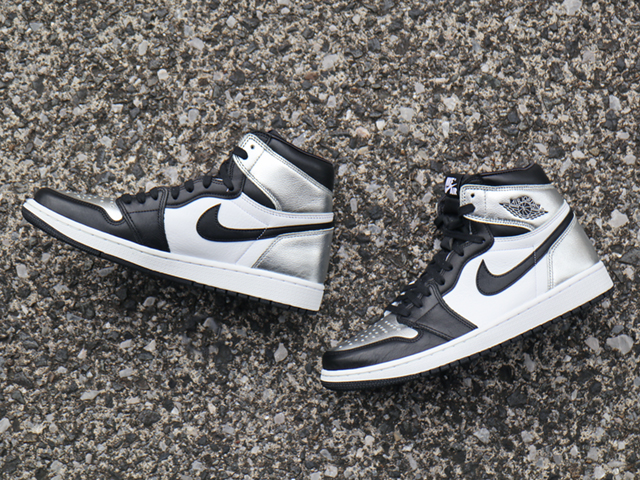 WMNS AIR JORDAN 1 HIGH OG “SILVER TOE”01