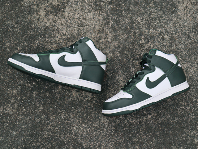 DUNK HI SP “PRO GREEN”01