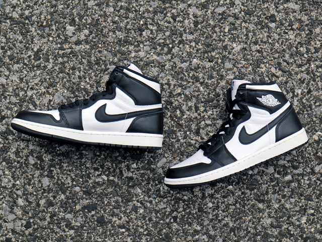 AIR JORDAN 1 RETRO HIGH OG “BLACK/WHITE 2014”01