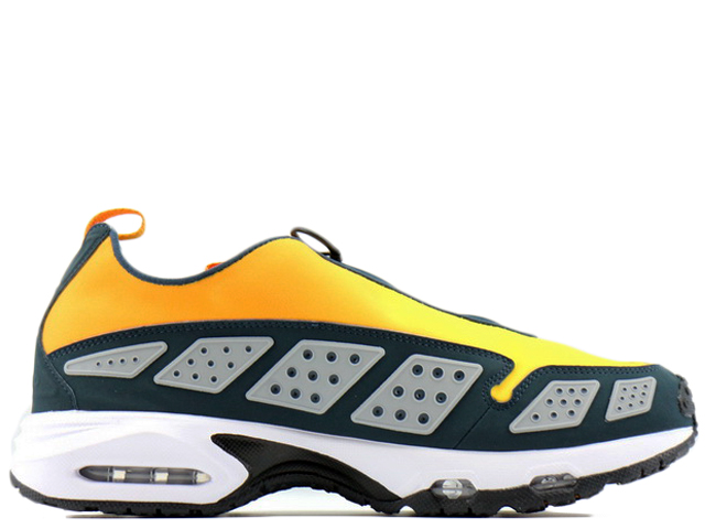 WMNS AIR MAX SNDR HJ8080-700 - 1