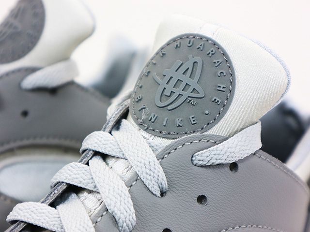 AIR HUARACHE FB8988-001 - 4