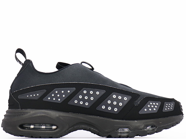 WMNS AIR MAX SNDR FZ2068-001 - 1