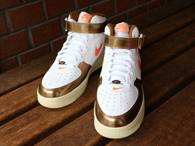 AIR FORCE 1 MID QS “ALE BROWN”01