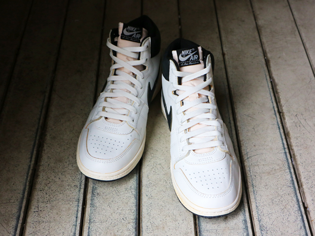 AIR SHIP PE SP “A MA MANIERE”SUMMIT WHITE/BLACK01