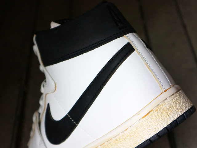 AIR SHIP PE SP “A MA MANIERE”SUMMIT WHITE/BLACK01