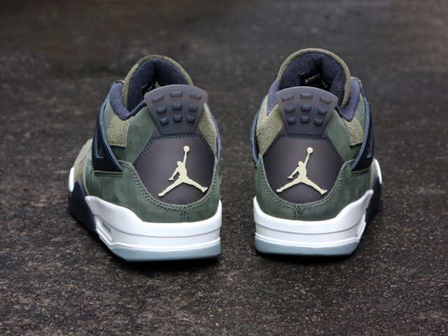 AIR JORDAN 4 RETRO SE CRAFT “OLIVE”01