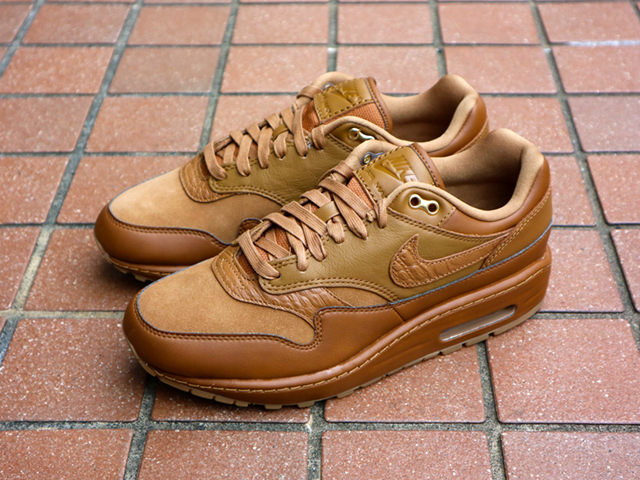 WMNS AIR MAX 1 87 NBHD “ALE BROWN”01