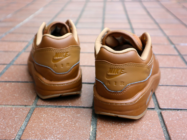 WMNS AIR MAX 1 87 NBHD “ALE BROWN”01