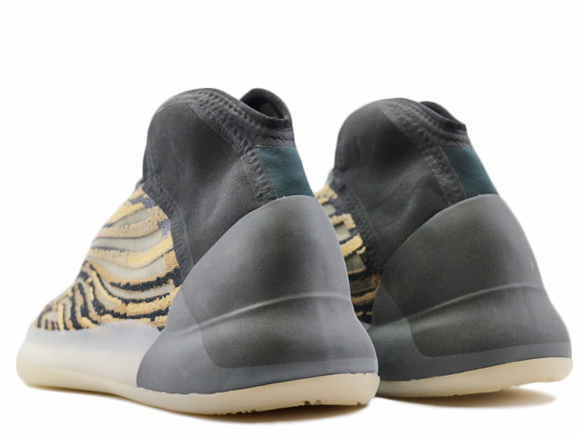 YEEZY QNTM GX1331 - 3