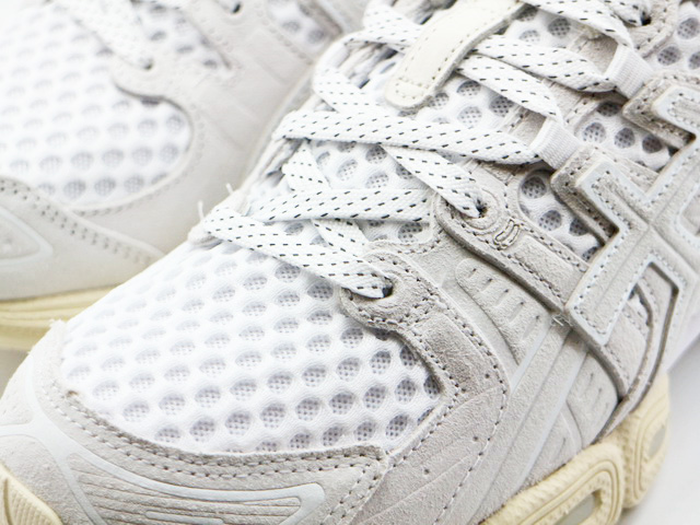 GEL-NIMBUS 9 1201B034-100 - 4
