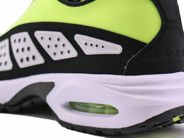 WMNS AIR MAX SNDR FZ2068-700 - 5