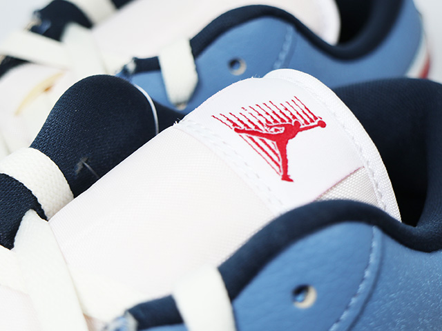 AIR JORDAN 1 LOW SE HM3711-144 - 4