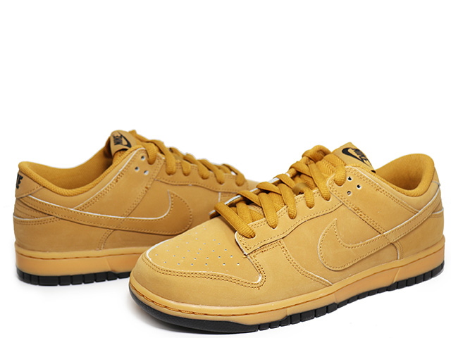 DUNK LOW RETRO SE HQ1932-700 - 2