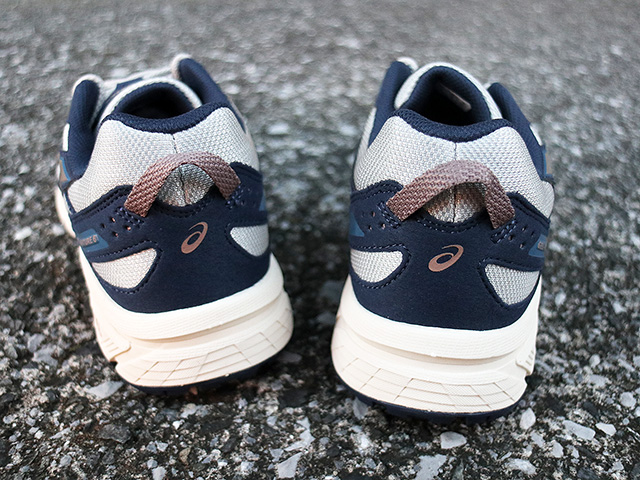 GEL-VENTURE 6 “OYSTER GREY/TAUPE GREY”01