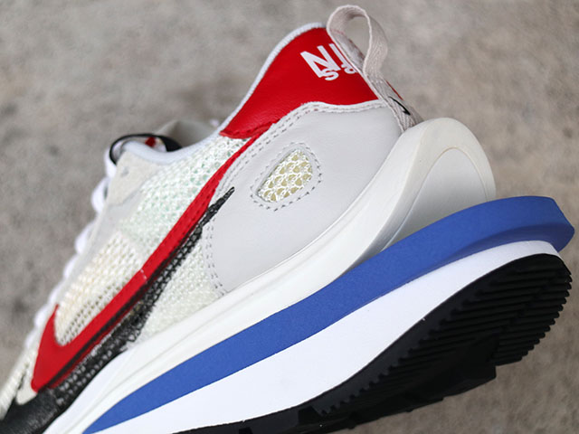 VAPORWAFFLE “SACAI” SAIL/SPORT FUCHSIA-LIGHT BONE01