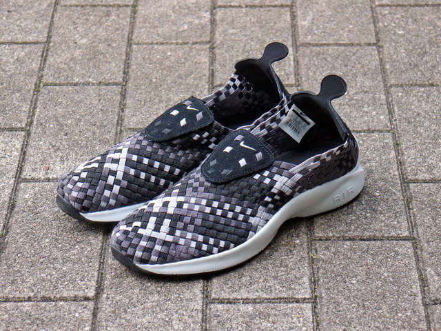 AIR WOVEN “BLACK/WOLF GREY”01