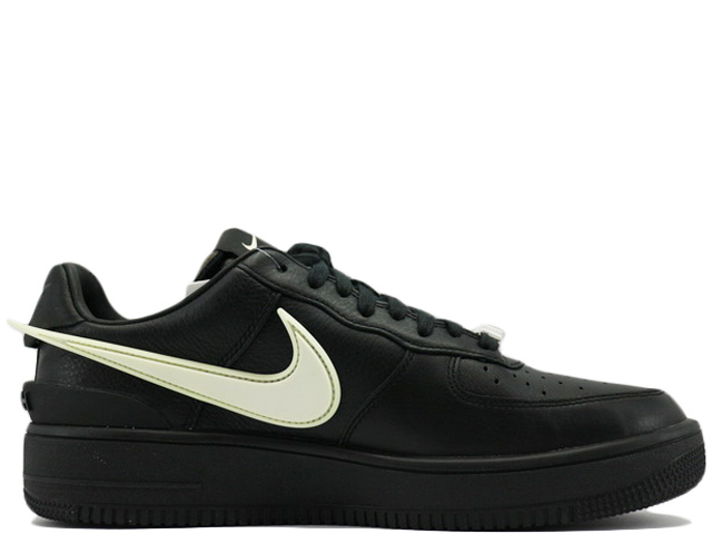 AIR FORCE 1 LOW SP DV3464-001-yellow - 1