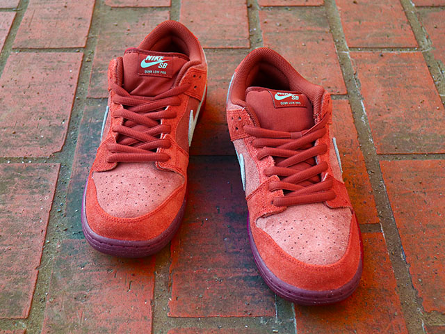 SB DUNK LOW PRO PREMIUM “A Dictionary of Color Combinations-194”01