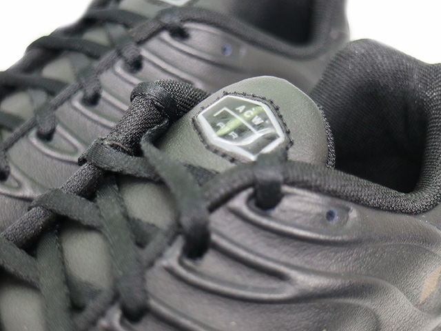 AIR MAX PLUS ACW FD7855-001 - 4