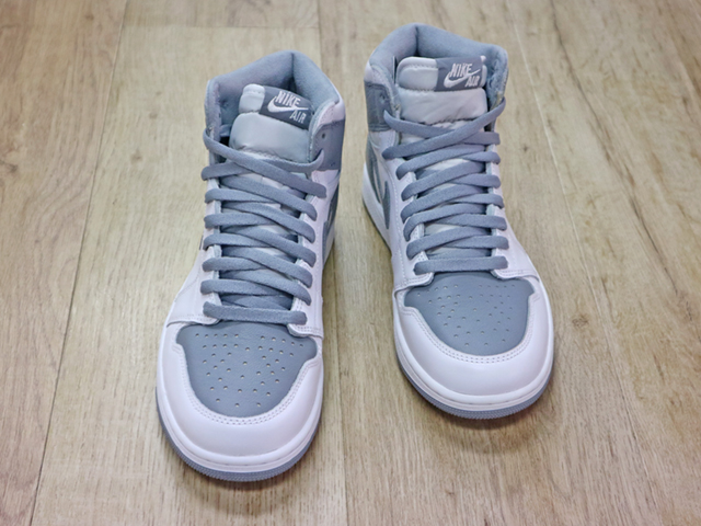 AIR JORDAN 1 RETRO HIGH OG “GOAT”01