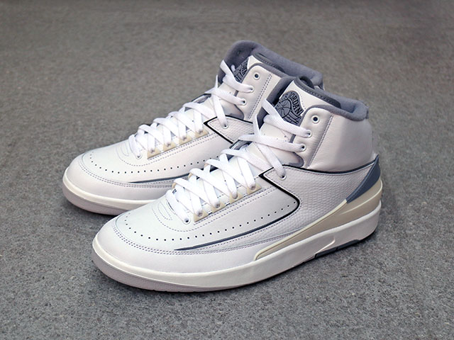AIR JORDAN 2 RETRO “LOOK,UP IN THE AIR” WHITE/GREY01