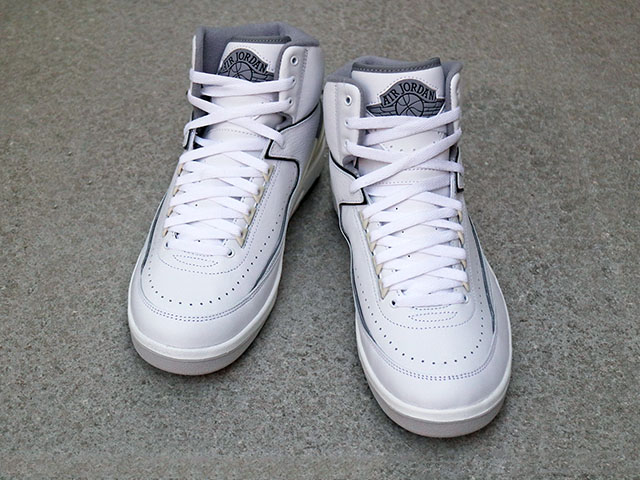 AIR JORDAN 2 RETRO “LOOK,UP IN THE AIR” WHITE/GREY01