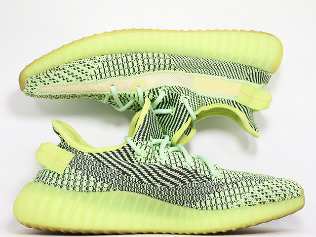 YEEZY BOOST 350 V2 k-76937-2 - 2