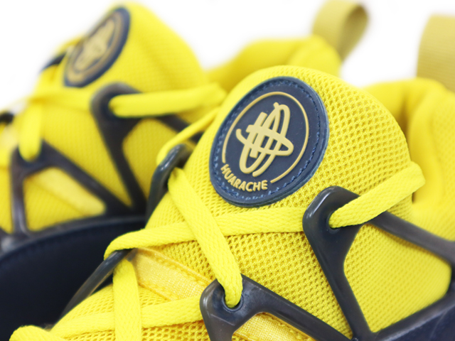 FREE HUARACHE LIGHT 555440-771 - 3