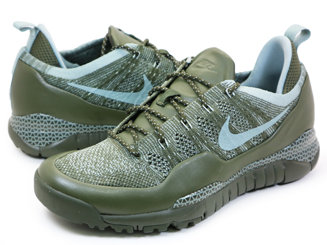 LUPINEK FLYKNIT LOW 882685-300 - 2