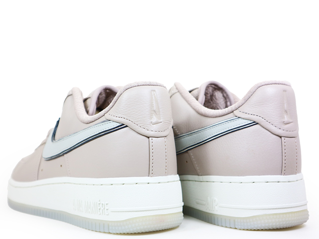 WMNS AIR FORCE 1 07 HF4084-200 - 5