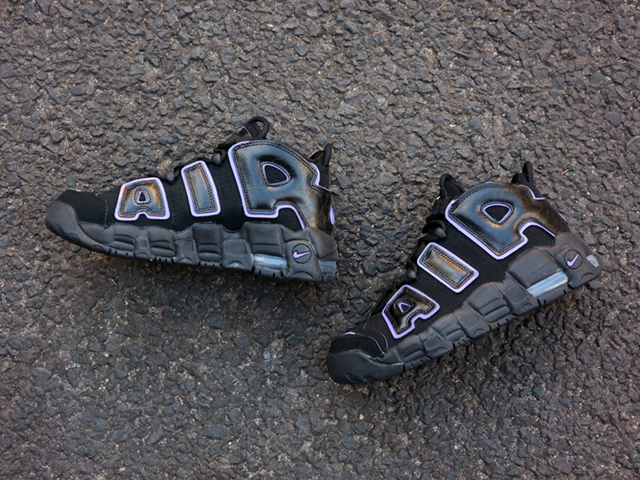 AIR MORE UPTEMPO (GS) BLACK/ACTION GRAPE01