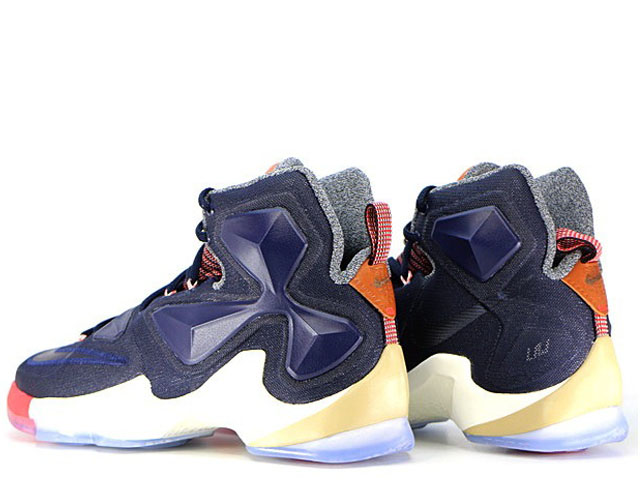 LEBRON 13 LMTD 823300-941 - 3