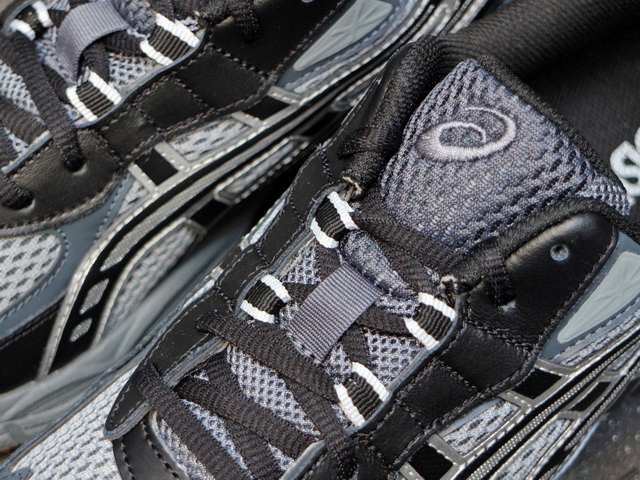 GEL-NYC 2055 “CLAY GREY/BLACK”01