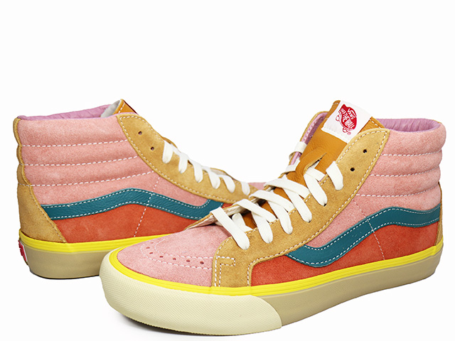 SK8-HI REISSUE VLT LX VN0A4BVHVYL - 2