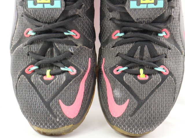 LEBRON 12 f-6704-03 - 3