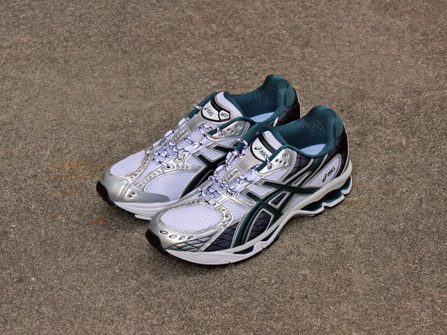 GEL-NIMBUS 10.1 “WHITE/SAXON GREEN”01