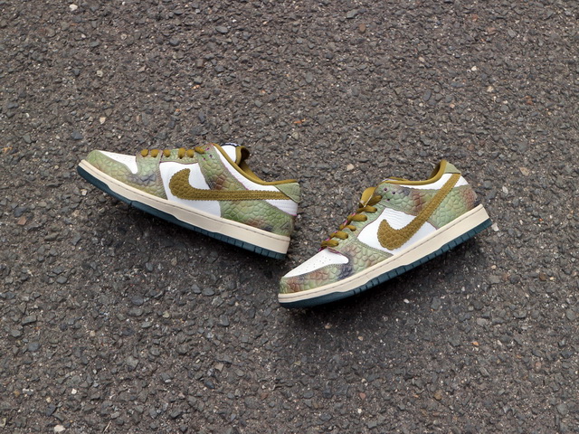 SB DUNK LOW PRO QS “ALEXIS SABLONE”01