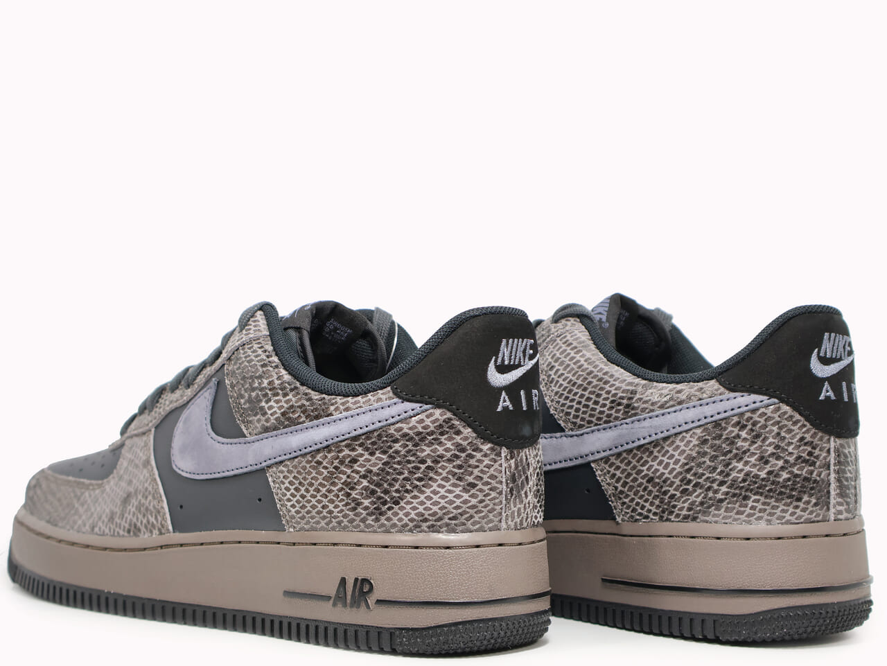 AIR FORCE 1 07 LV8 HF2898-001 - 3