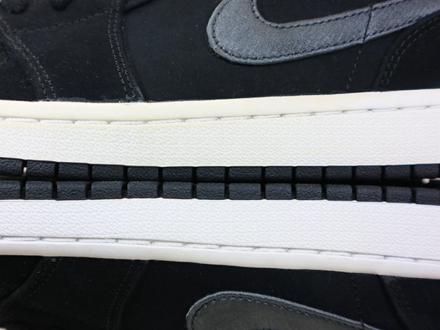 AIR JORDAN 1 MID SE 852542-012-s-12652-6 - 5