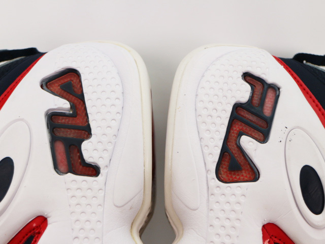 GRANT HILL 3 97 1VB90113-127 - 7