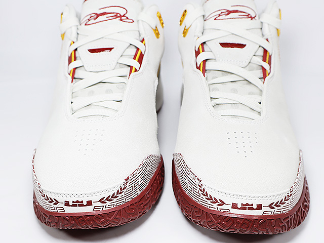 ZOOM LEBRON NXXT GEN AMPD TYP EP k-77380-3 - 3