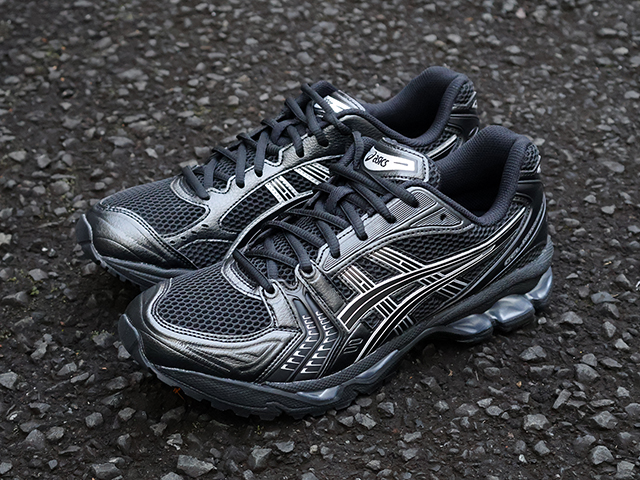 GEL-KAYANO 14 “BLACK/PURE SILVER”01
