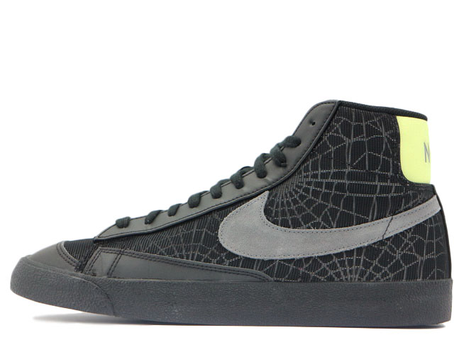 BLAZER MID 77
