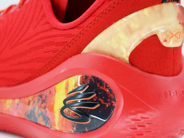 CURRY 12 SN 3028497-600 - 5