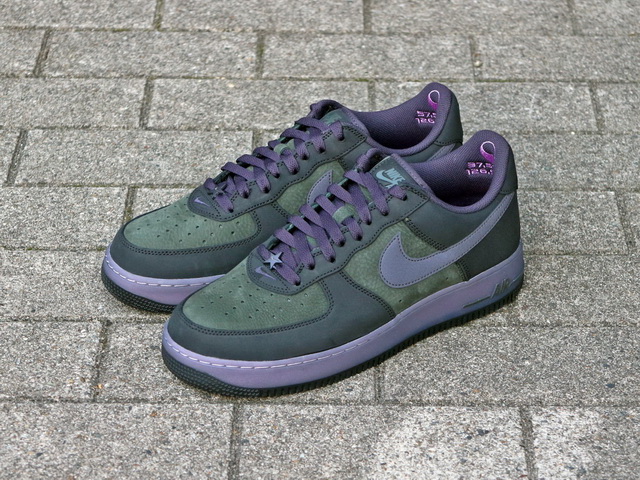 AIR FORCE 1 RETRO “SEOUL”01